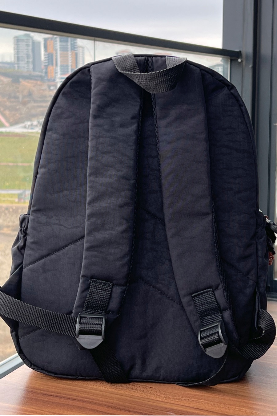 NEMO BAGS Unisex Orta Boy SİYAH Sırt Çantası Okul Çantası Laptop ve Seyahat Çantası Su Geçirmez Spor Çantası 40x30x15cm