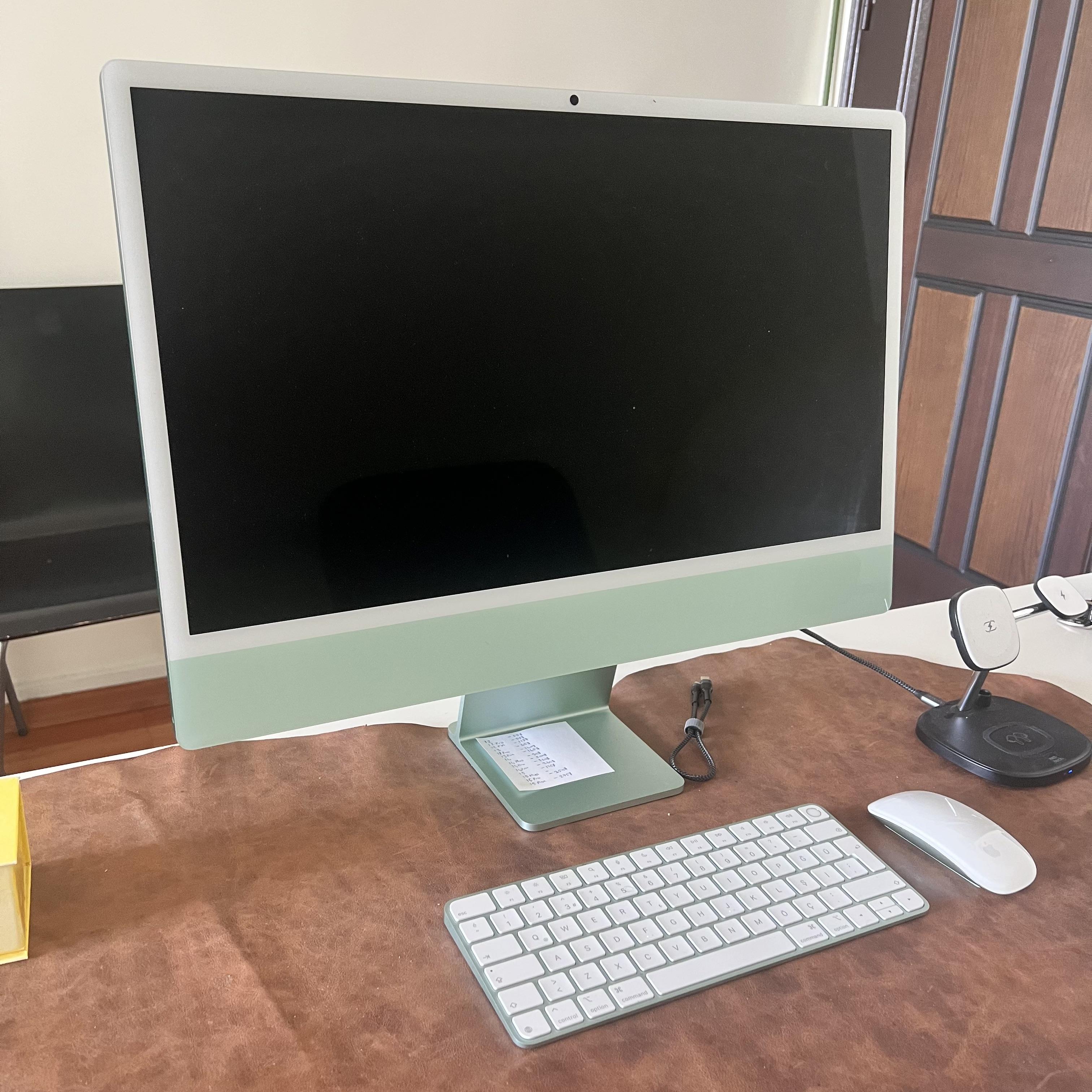iMac 24" 4.5K M4 10CPU 10GPU 16GB 512GB Yeşil