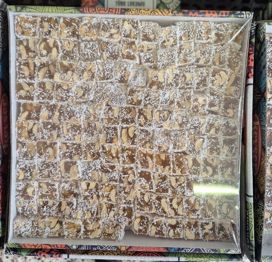 KEVSER FISTIKLI HİND CEVZ DUBLE LOKUM 1 KĞ