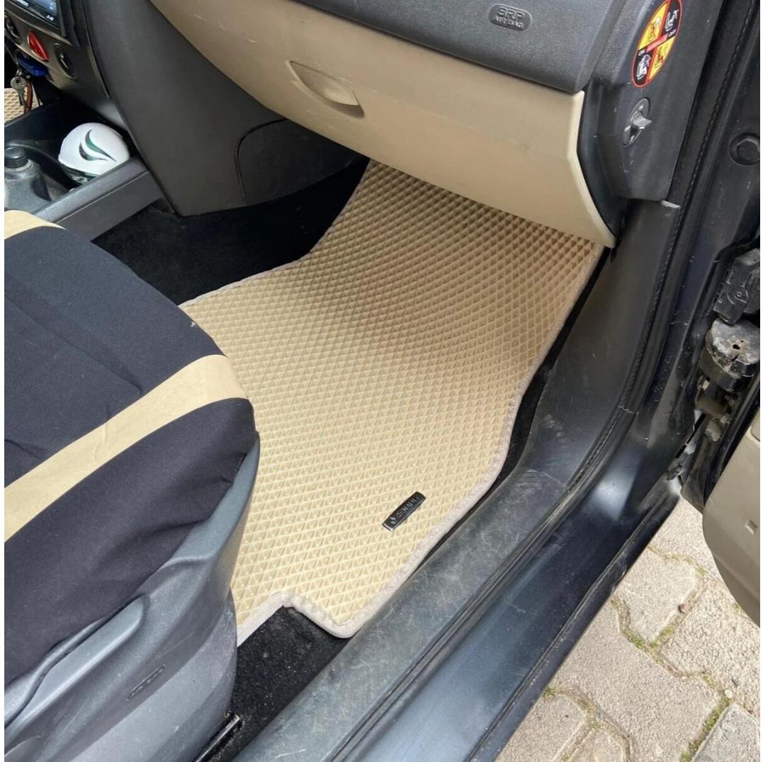 Renault Megane 2 Kasa Akıllı Premium Eva Oto Paspas (Aksesuarlar Fiyata Dahil Değildir)