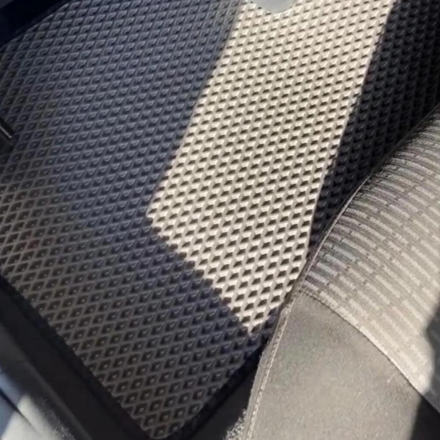 Toyota Avensis 3 2009 - 2013 Kasa Akıllı Premium Eva Oto Paspas (Aksesuarlar Fiyata Dahil Değildir)