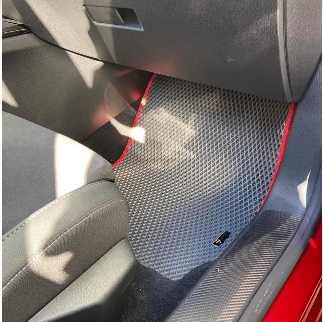 Opel Astra E 2024 Elektrikli Akıllı Premium Eva Oto Paspas (Aksesuarlar Fiyata Dahil Değildir)