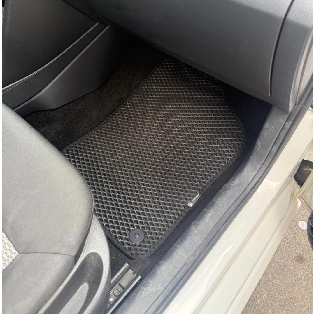 Volkswagen Polo 2009 - 2014 Kasa Akıllı Premium Eva Oto Paspas (Aksesuarlar Fiyata Dahil Değildir)