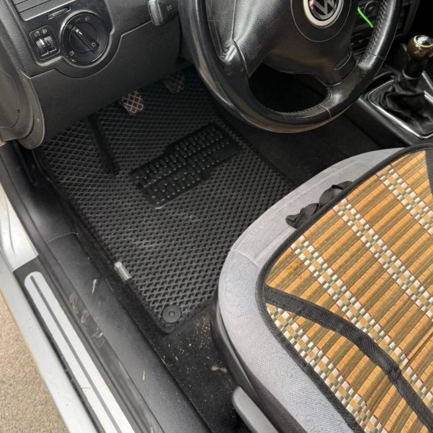 Volkswagen Bora 1998 - 2004 Kasa Akıllı Premium Eva Oto Paspas (Aksesuarlar Fiyata Dahil Değildir)