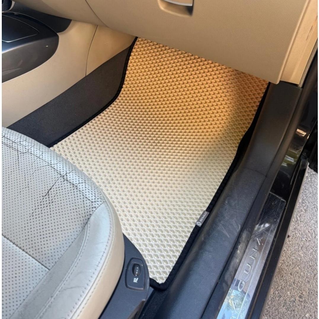 Renault Laguna 3 2008 - 2015 Akıllı Premium Eva Oto Paspas (Aksesuarlar Fiyata Dahil Değildir)