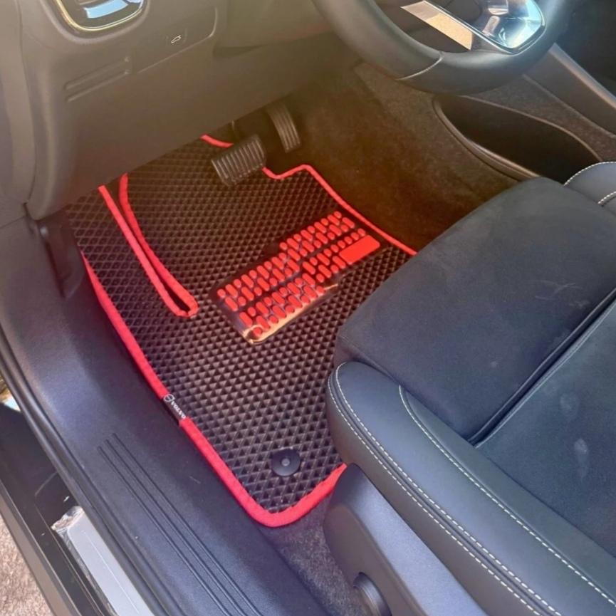 Volvo Exc 40 2022+ Elektrikli Akıllı Premium Eva Oto Paspas (Aksesuarlar Fiyata Dahil Değildir)