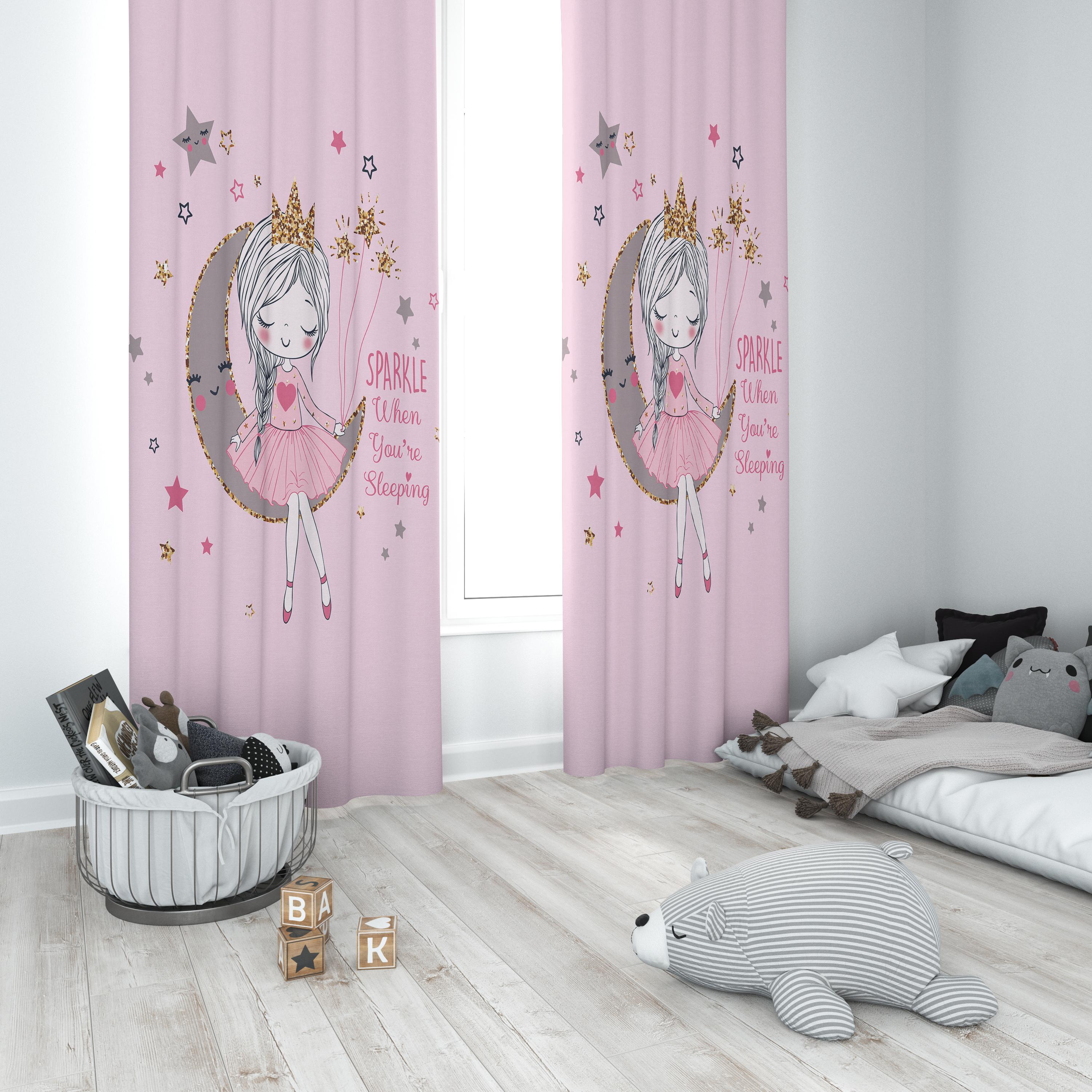 Minibabyrooms Ayda Oturan Kız Pembe Zemin Temalı Fon Perde