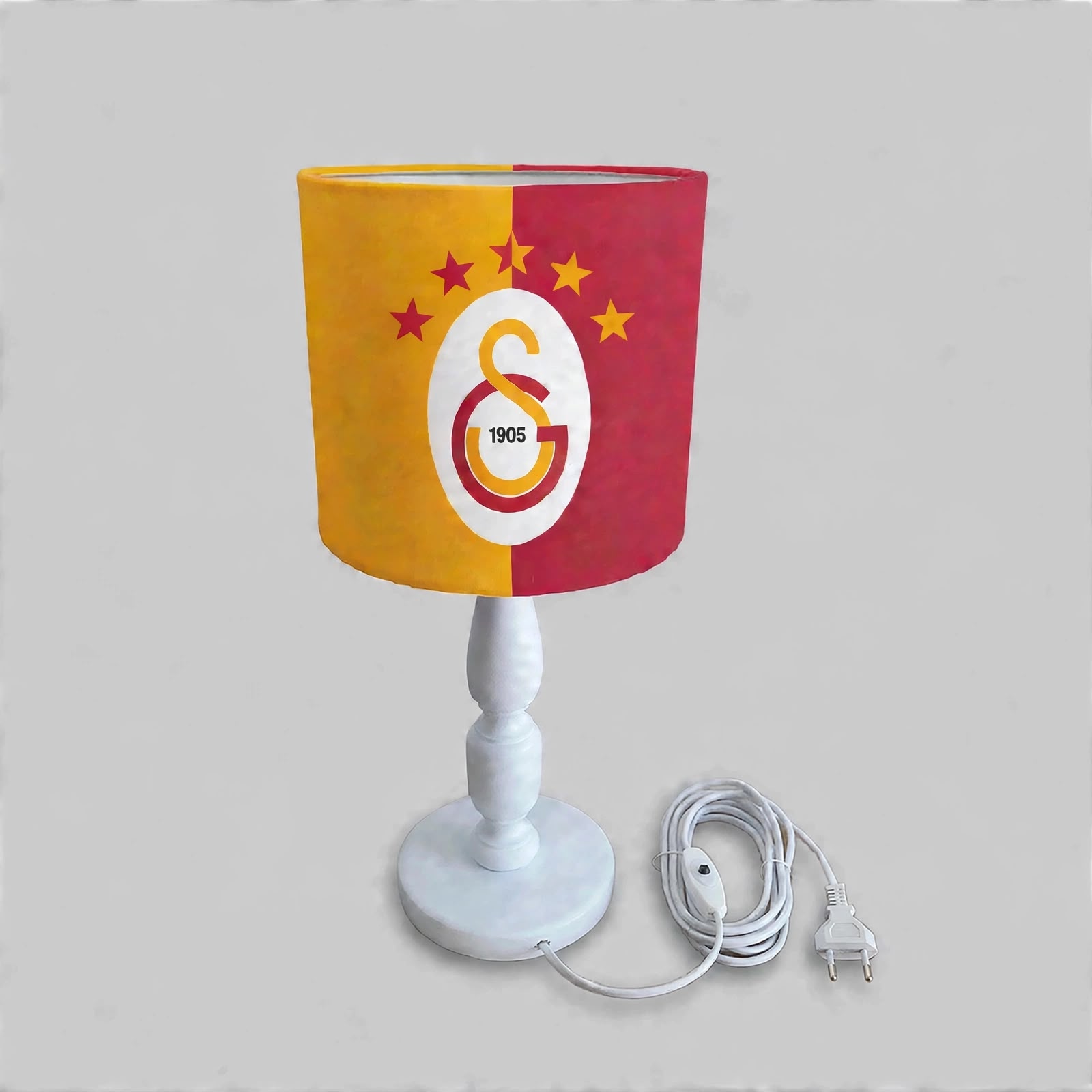 Minibabyrooms Galatasaray Parçalı Desenli Ahşap Oyma Ayak Abajur
