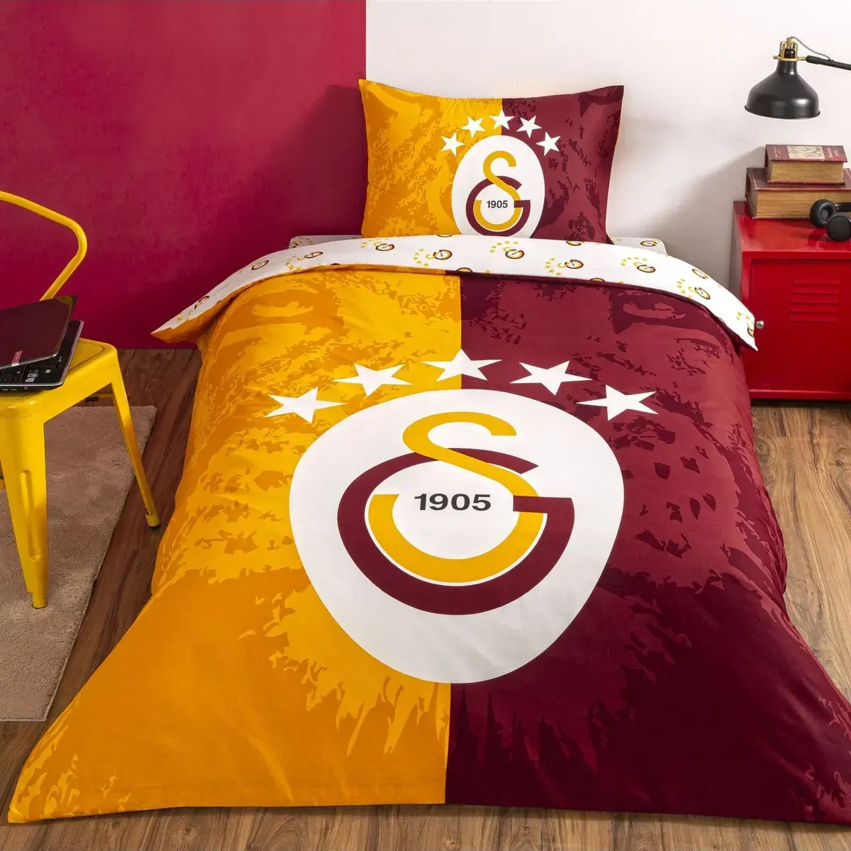 Taç Lisanslı 5.Yıldız Galatasaray Nevresim Takımı Tek Kişilik