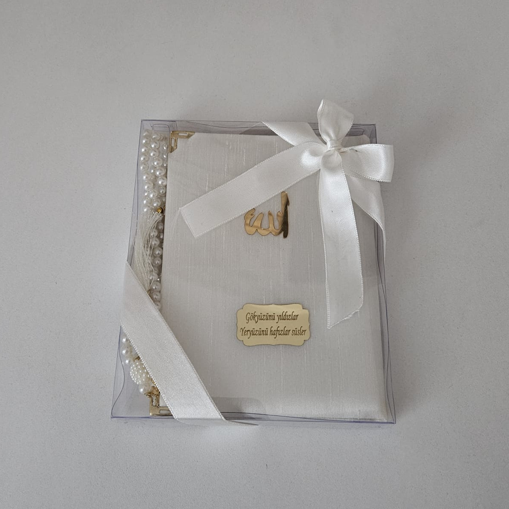 Beyaz Kurdeleli İpek Set