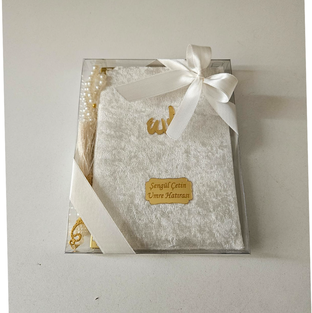 Beyaz Kurdeleli Kadife Set