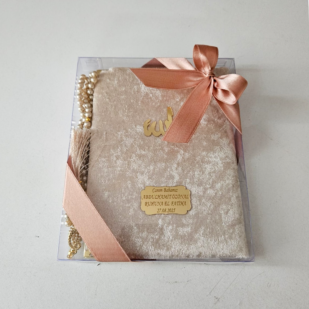 Pembe Kurdeleli Kadife Set