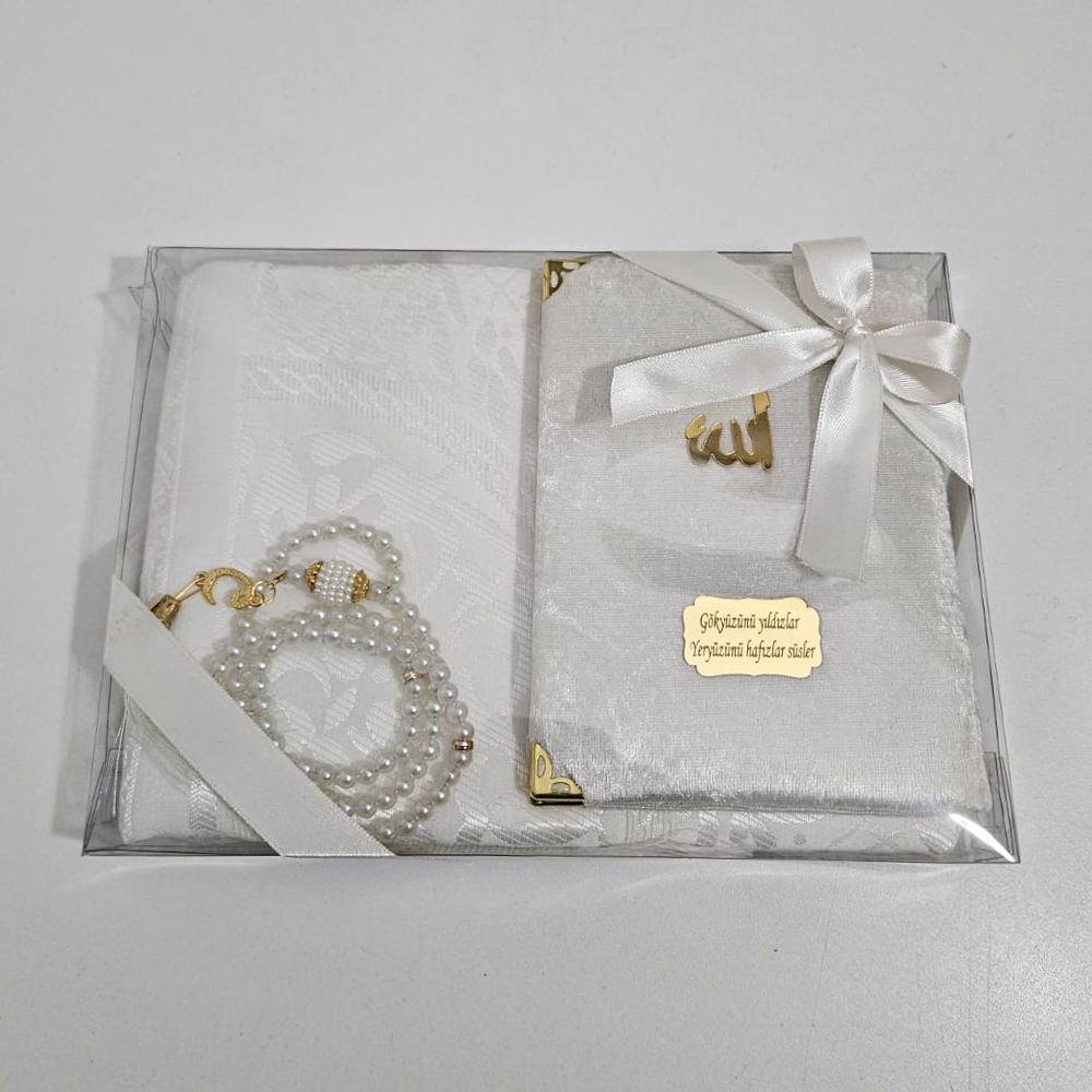 Beyaz Seccadeli Kadife Set