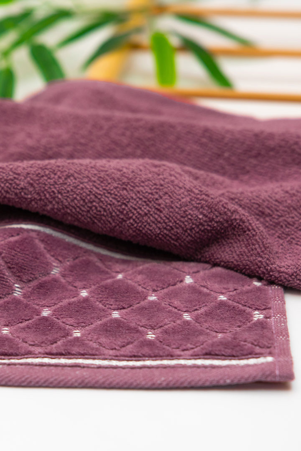 EL-Yüz-Havlusu-Yoncagül Motif Jakarlı-Bordo-enex life