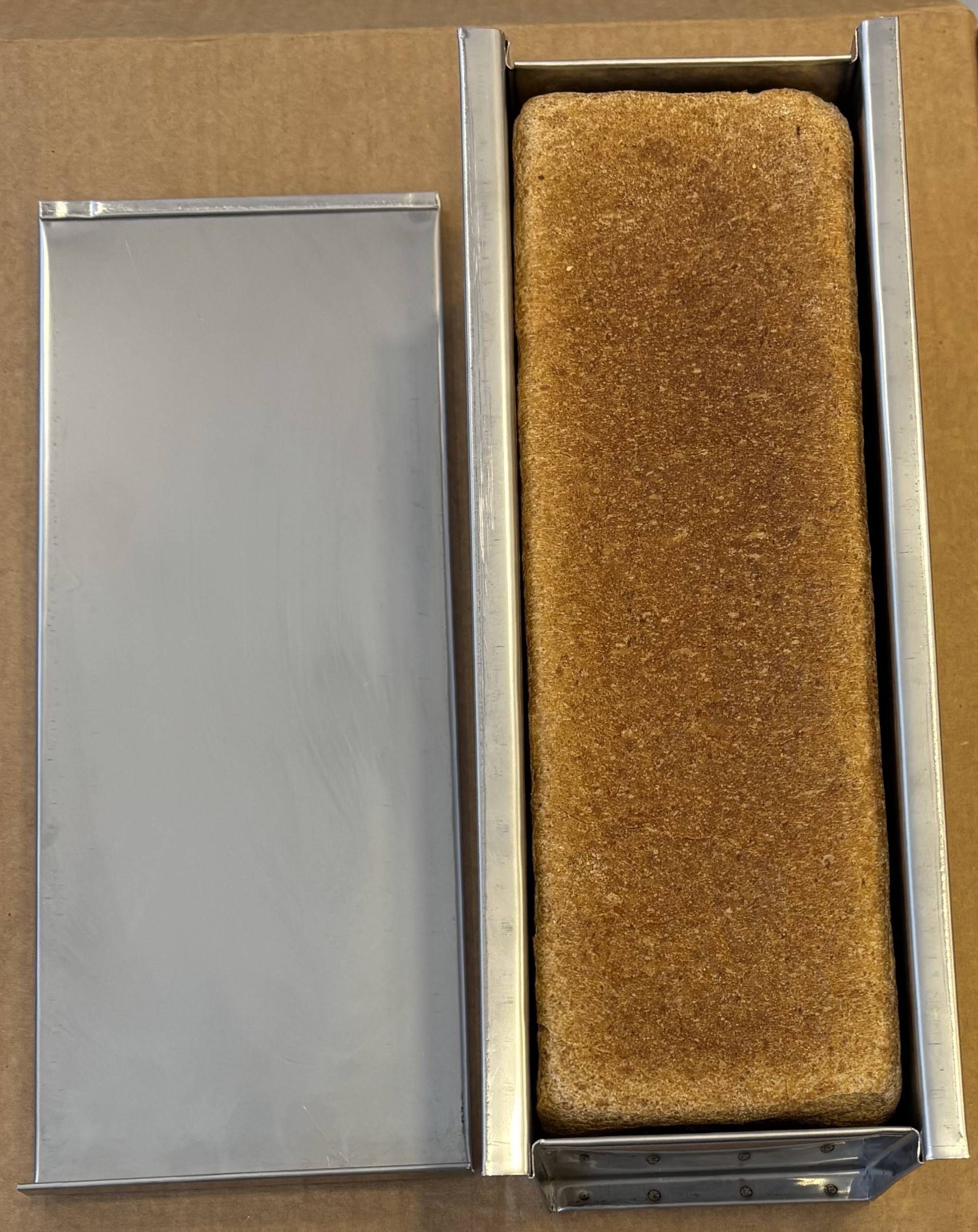 Tost Ekmeği Pişirme Kalıbı Yükseklik 9cm Genişlik 9cm Uzunluk 27cm 304 Krom Paslanmaz