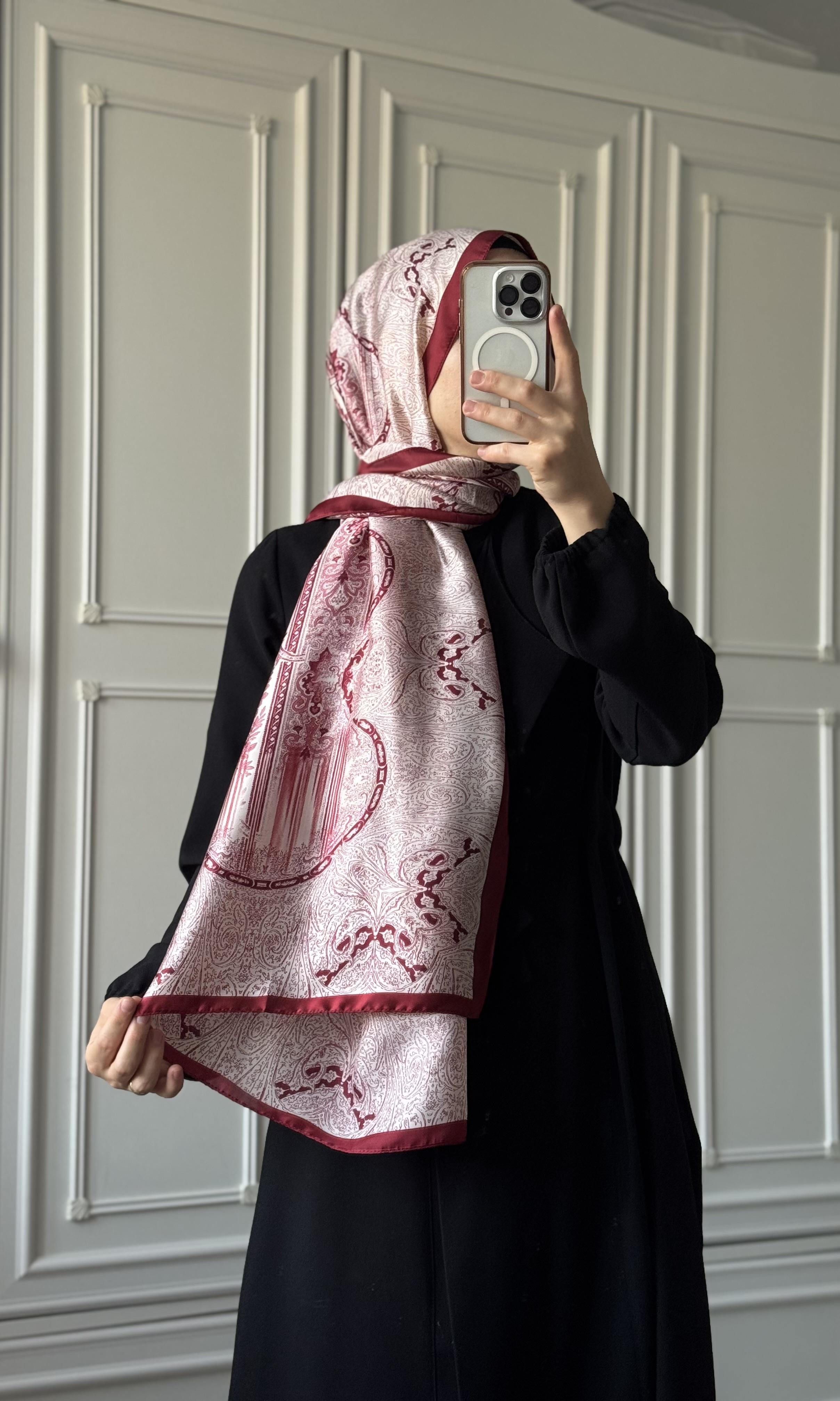 Kırmızı Etnik Desen Vual İpek Şal