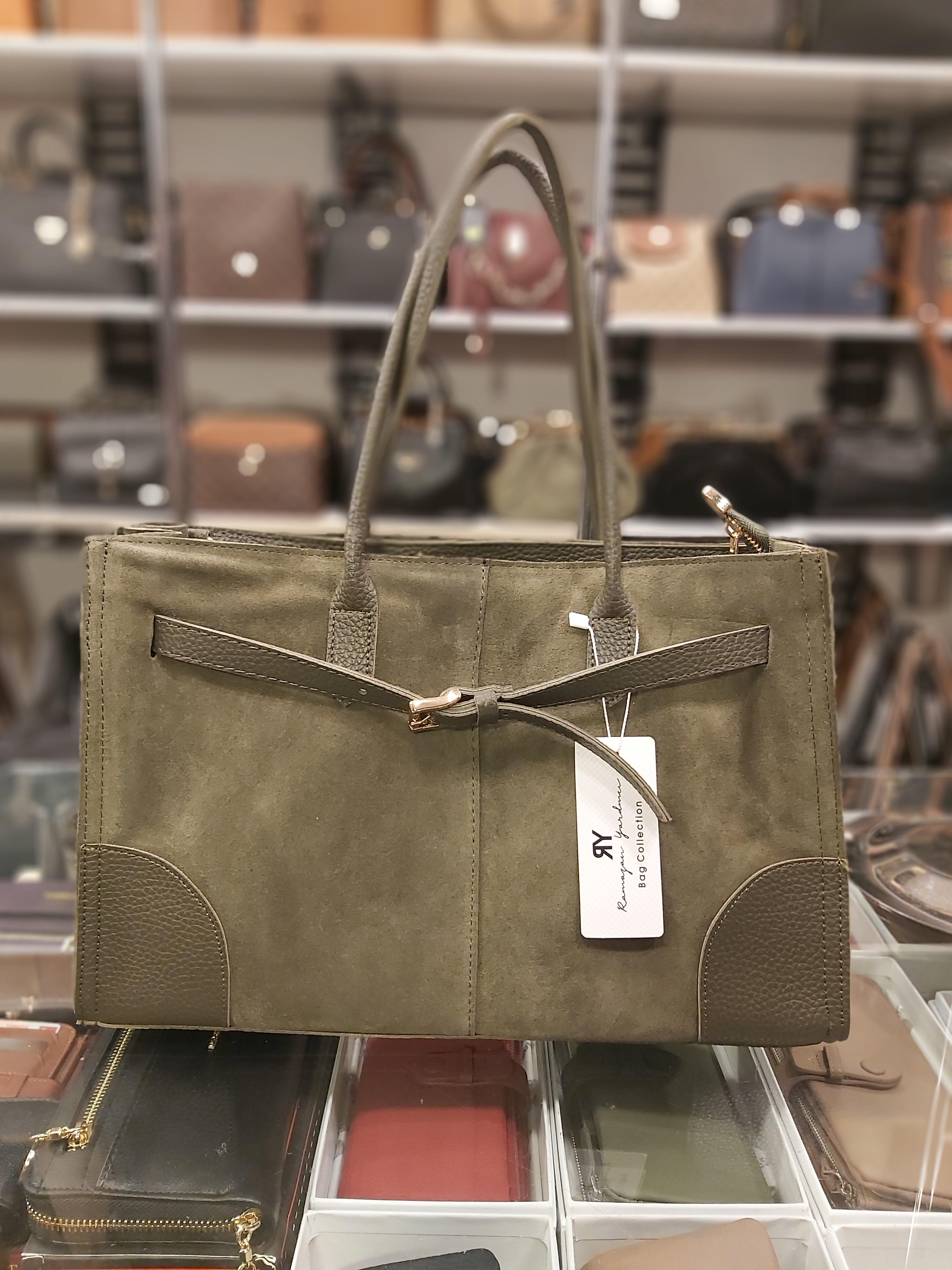 Bayan El Ve Çapraz Askılı Çanta