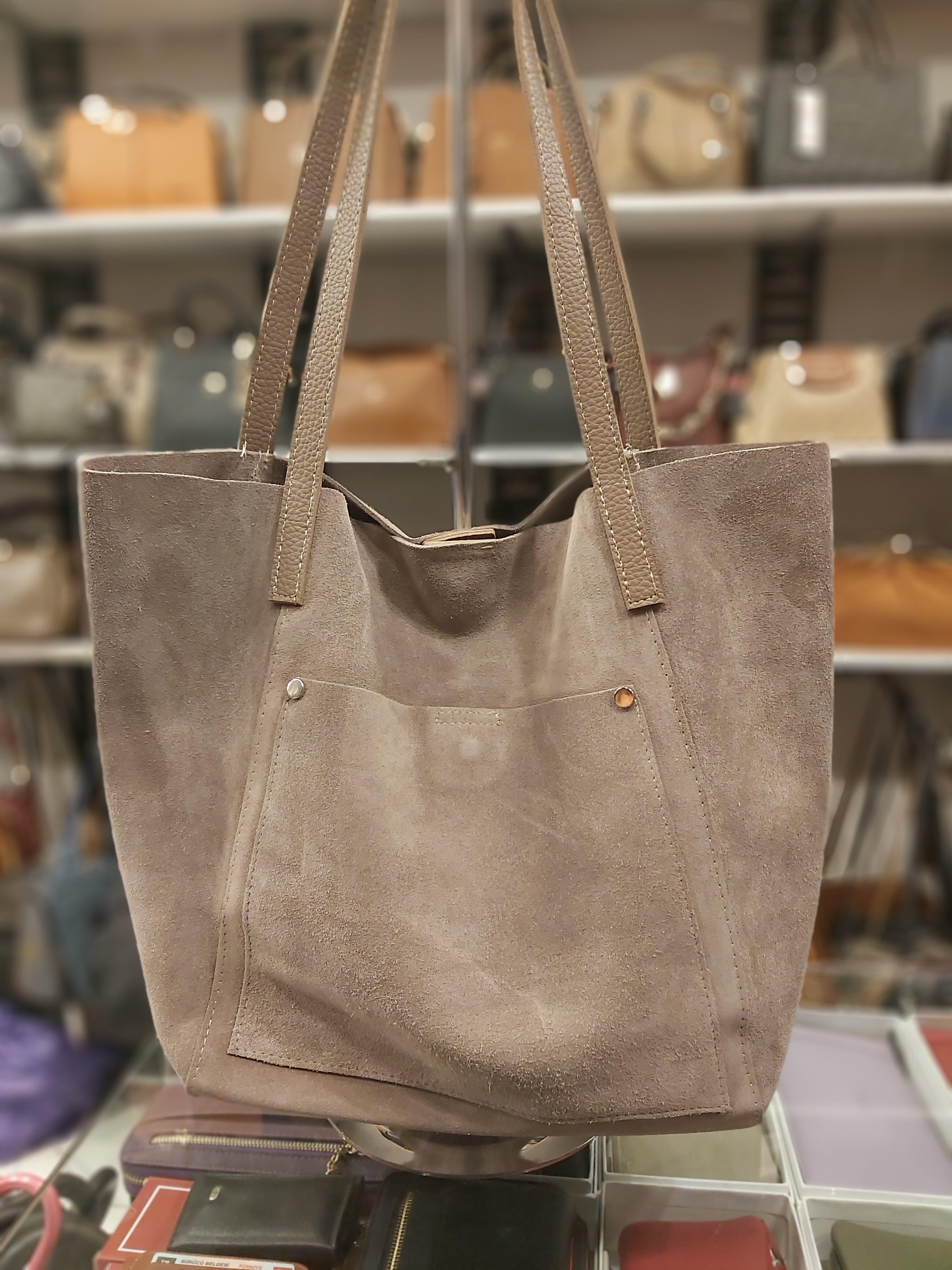 Bayan Kol ve Çapraz Çanta