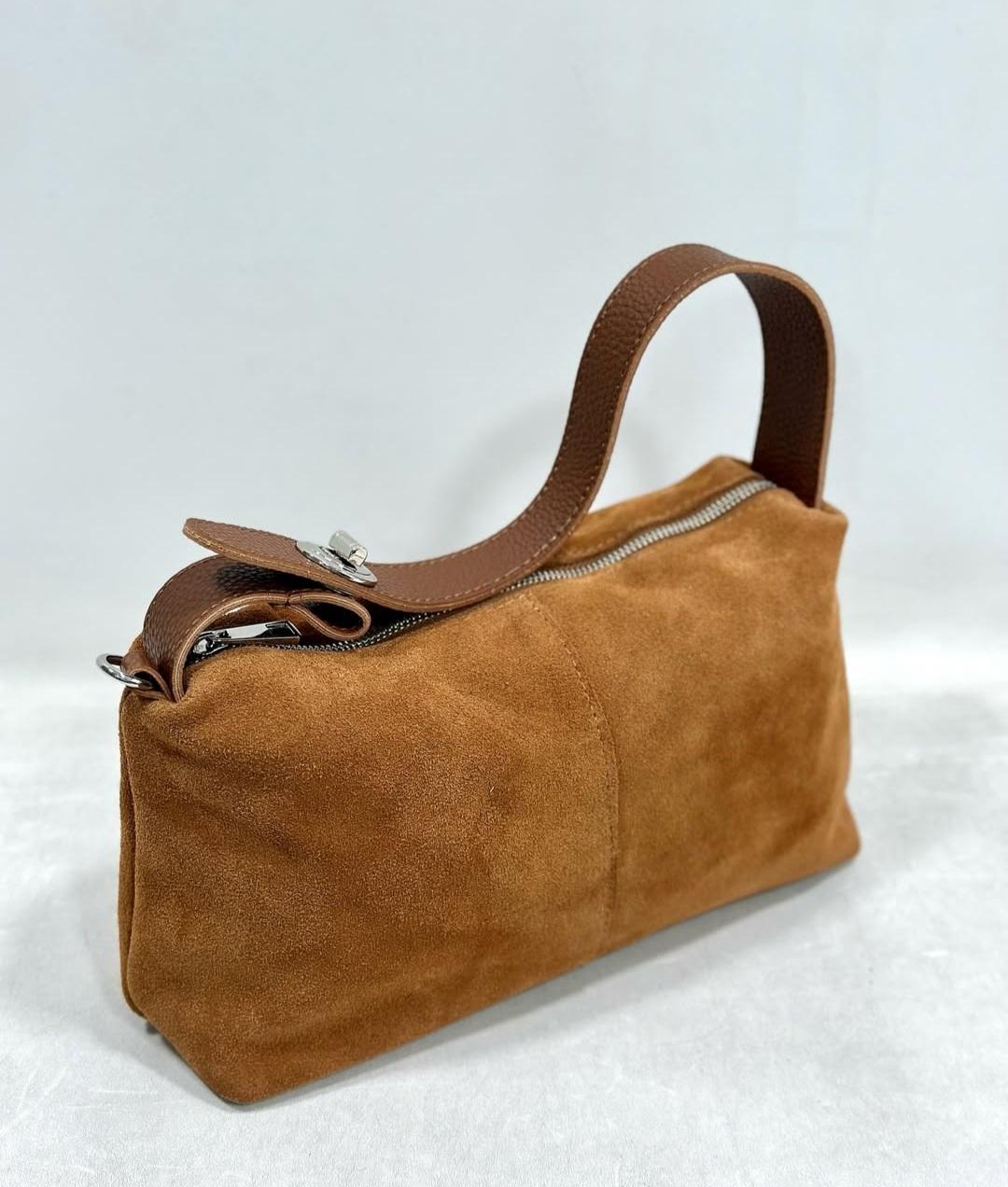 Bayan Kol ve Çapraz Çanta