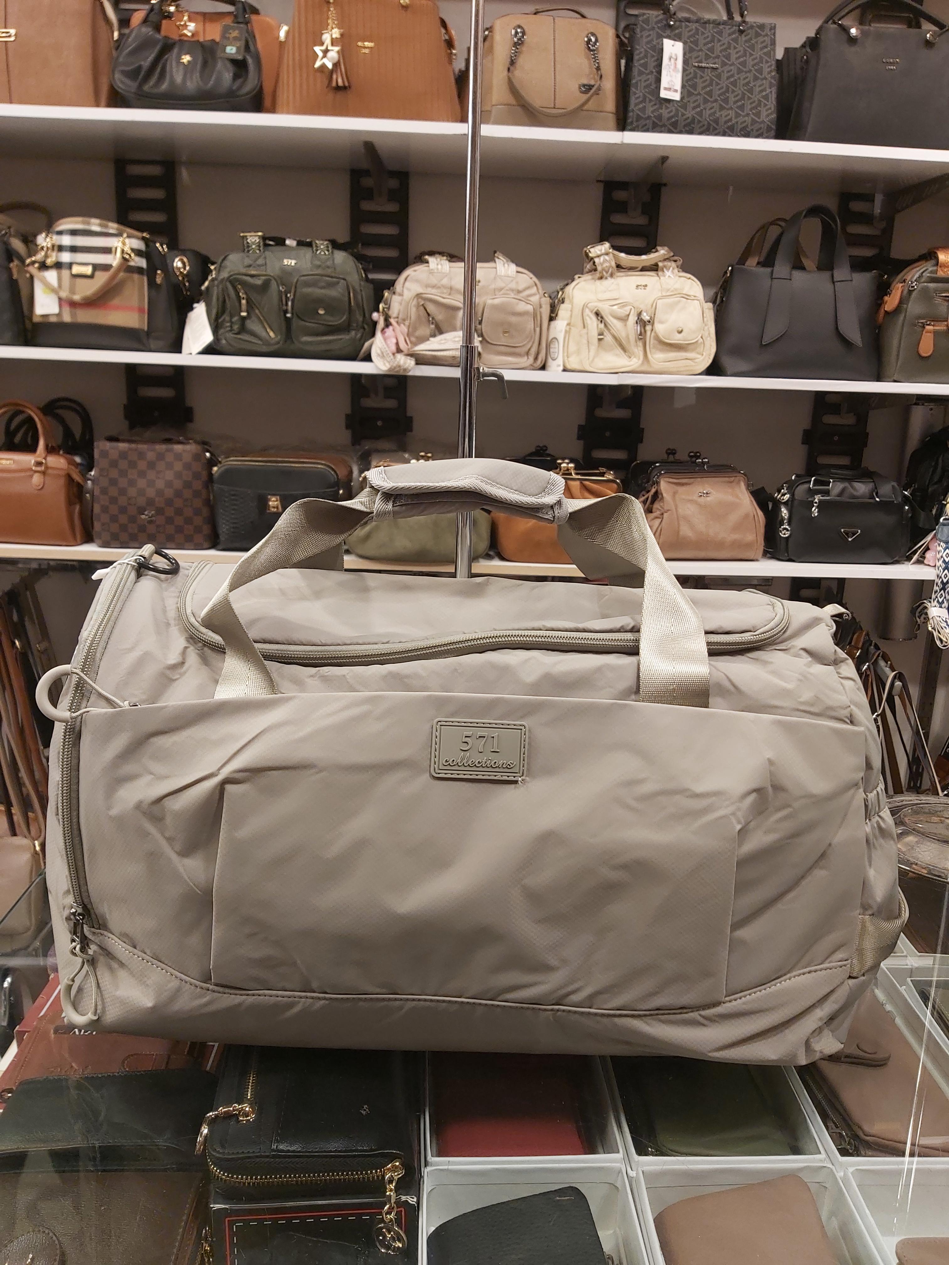 Bayan El Ve Çapraz Askılı Çanta