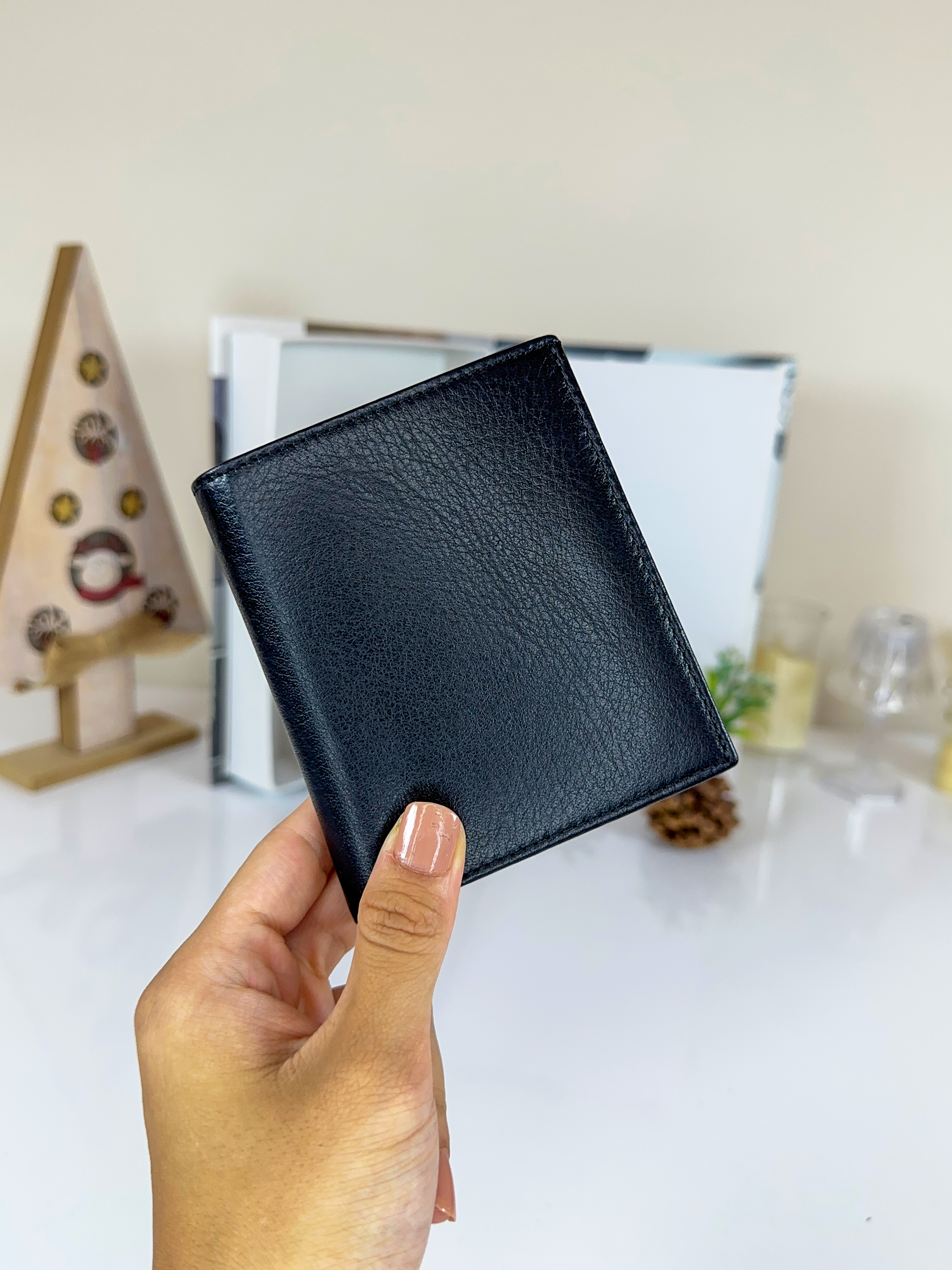Passcase 2070 Hakiki Deri Siyah Cüzdan