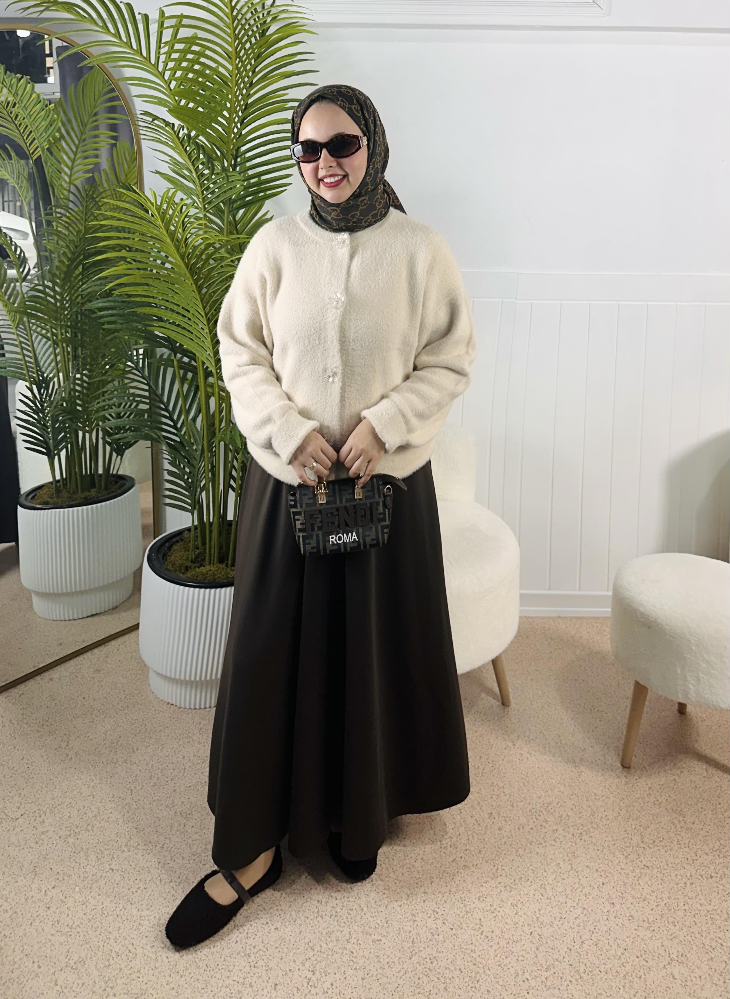 Angora Çiçek Düğmeli Hırka