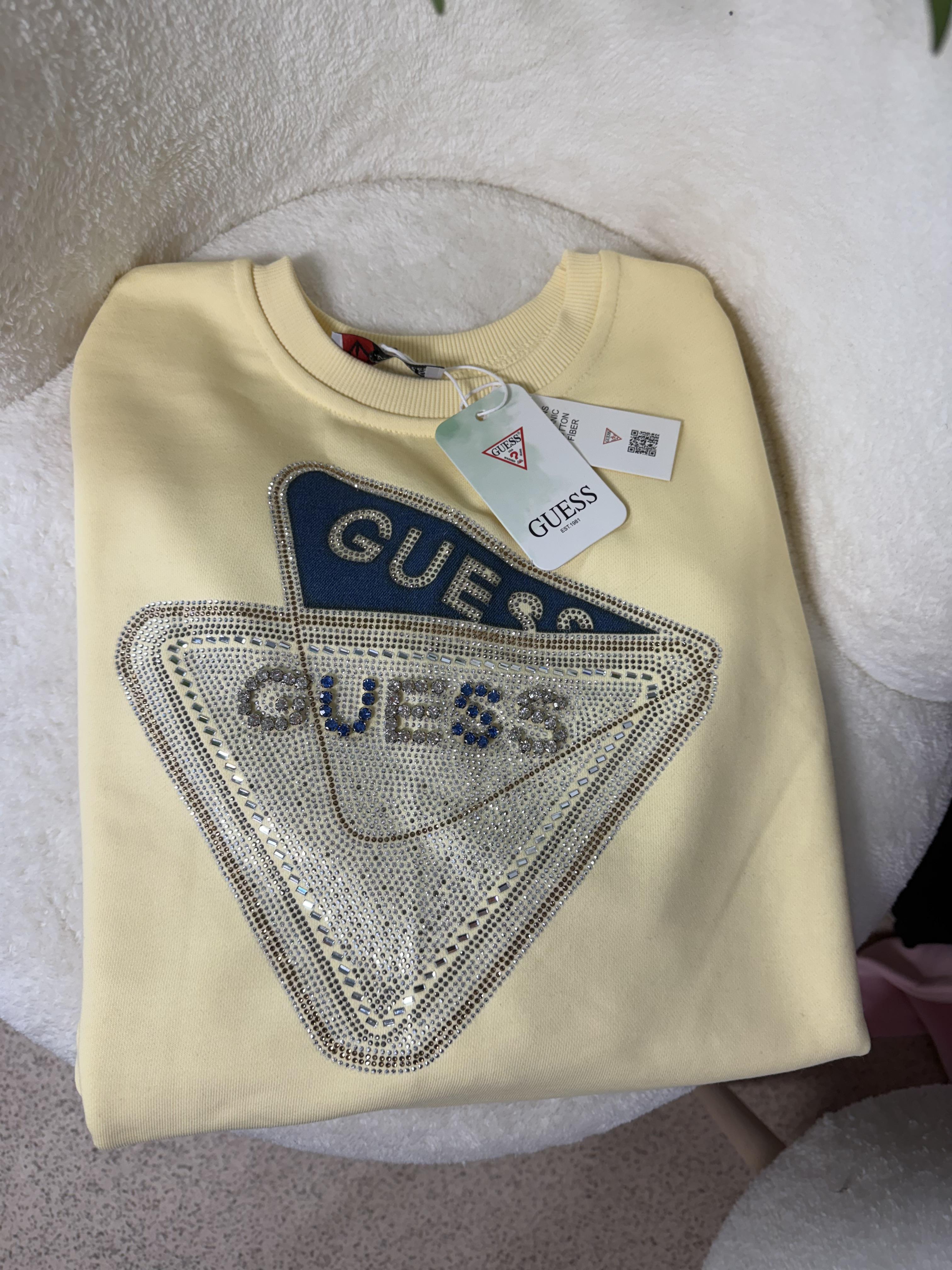 Yellow Gu Sweat