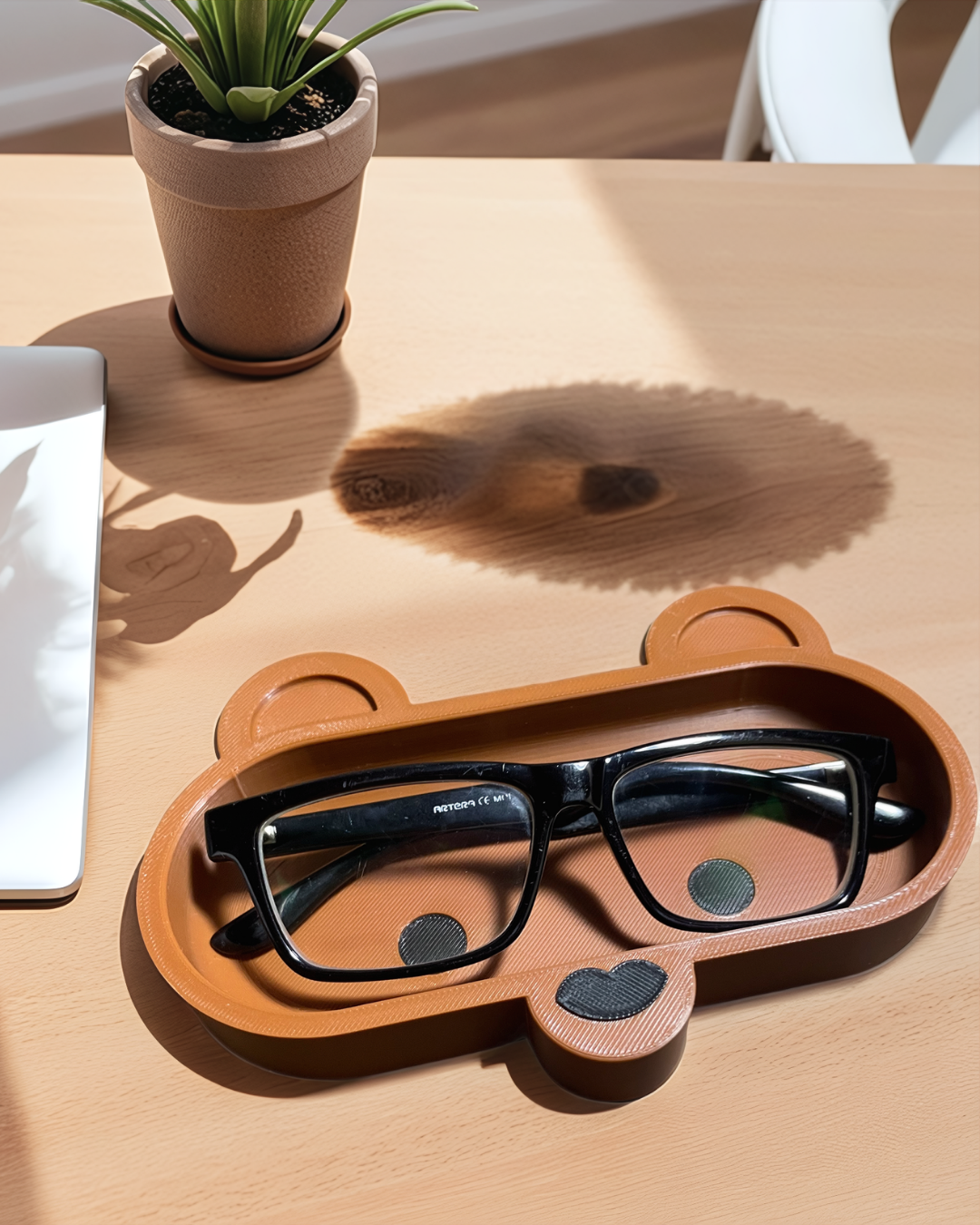 Ayı Figürlü Gözlük Standı