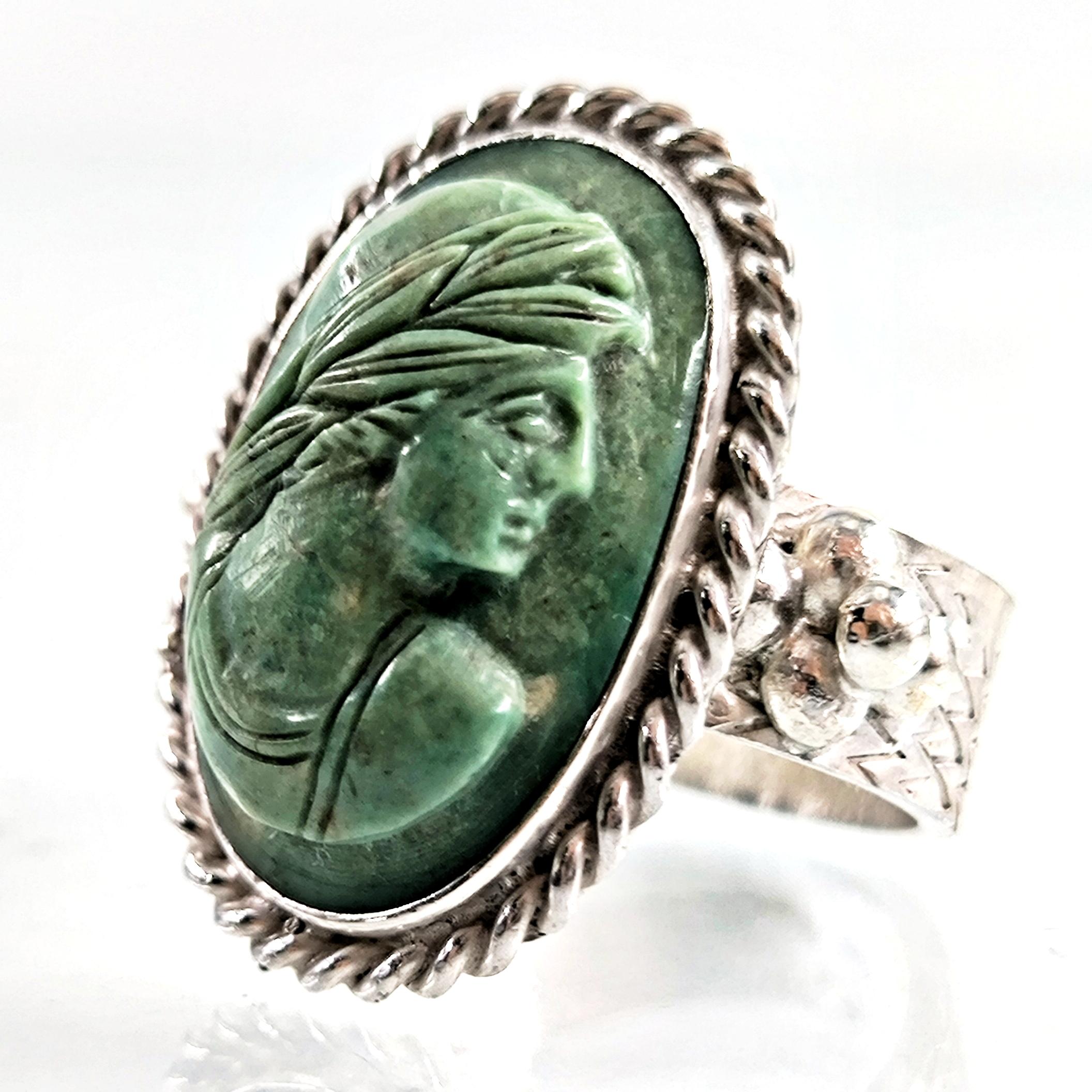 DİADEM TAÇLI KADİM FİRUZE KABARTMA YÜZÜK