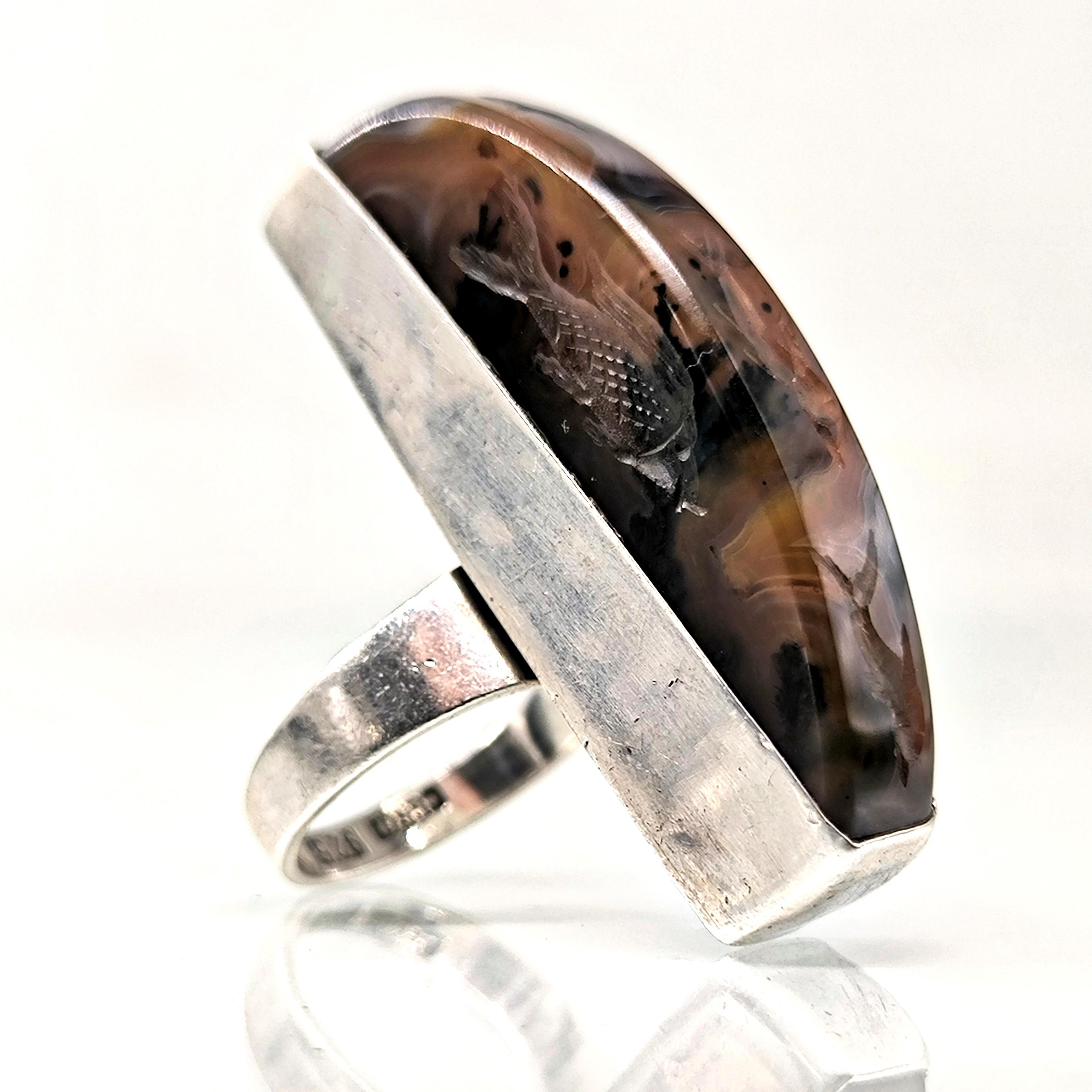 BALIK VE YUNUSLARIN DANSI  AGAT İNTAGLİO YÜZÜK