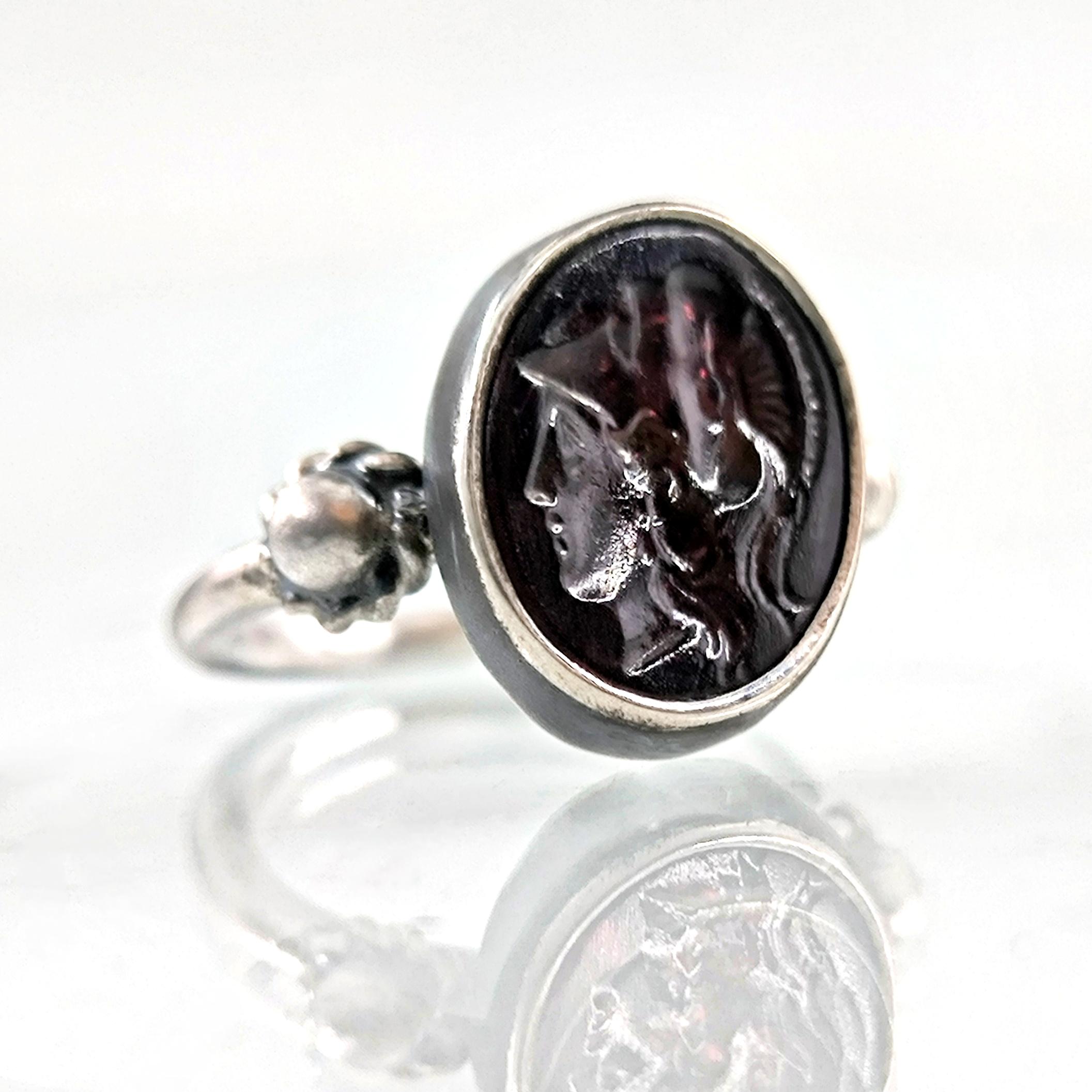 ANTİK ATHENA İNTAGLİO YÜZÜK