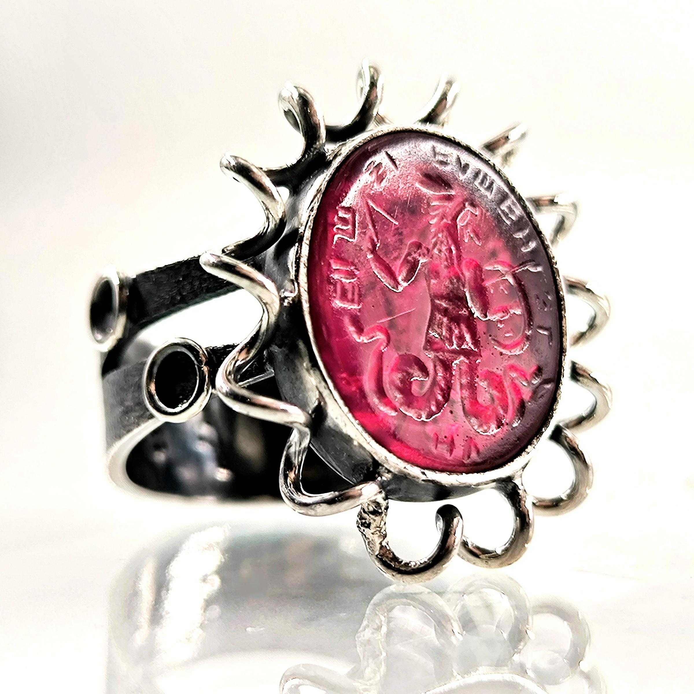 ANTİK ABRAXAS İNTAGLİO CAM YÜZÜK