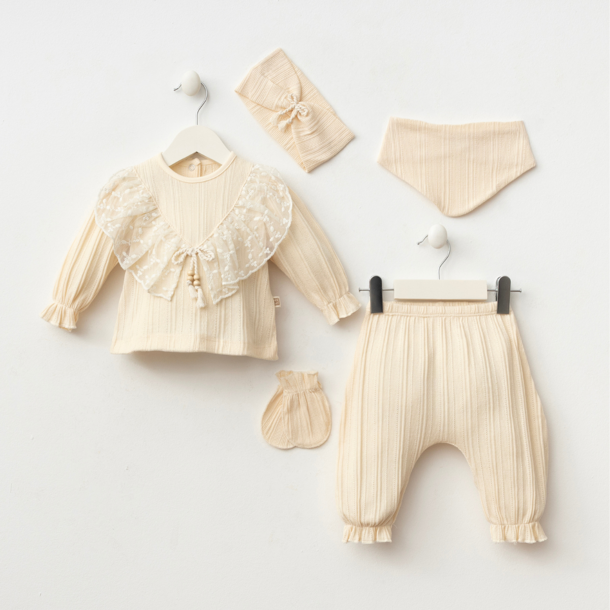 Kız Bebek Dantel Detaylı 5'li Set