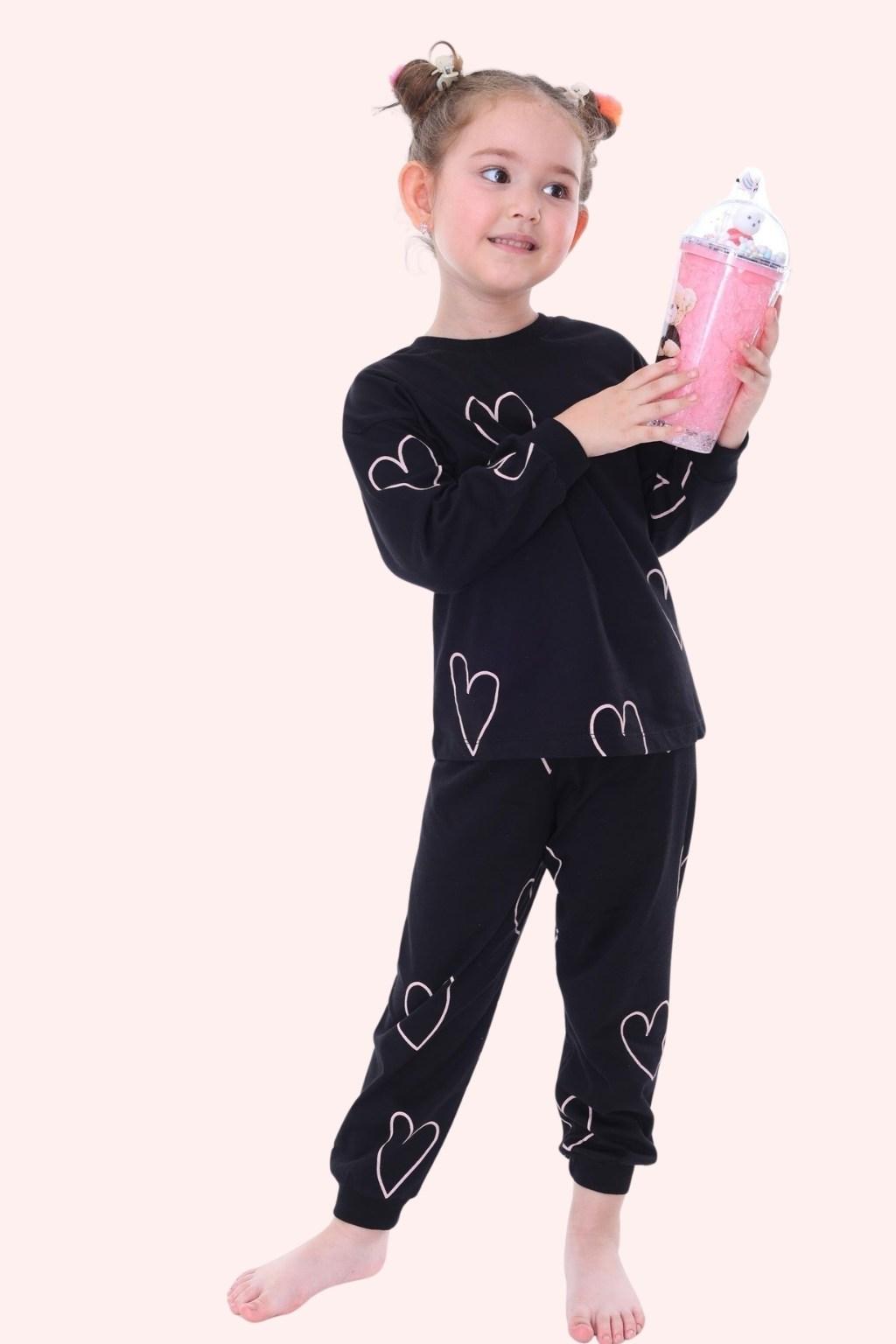 Kız Çocuk Eşofman Takımı – Kalp Desenli 2’li Set (2-5 Yaş)