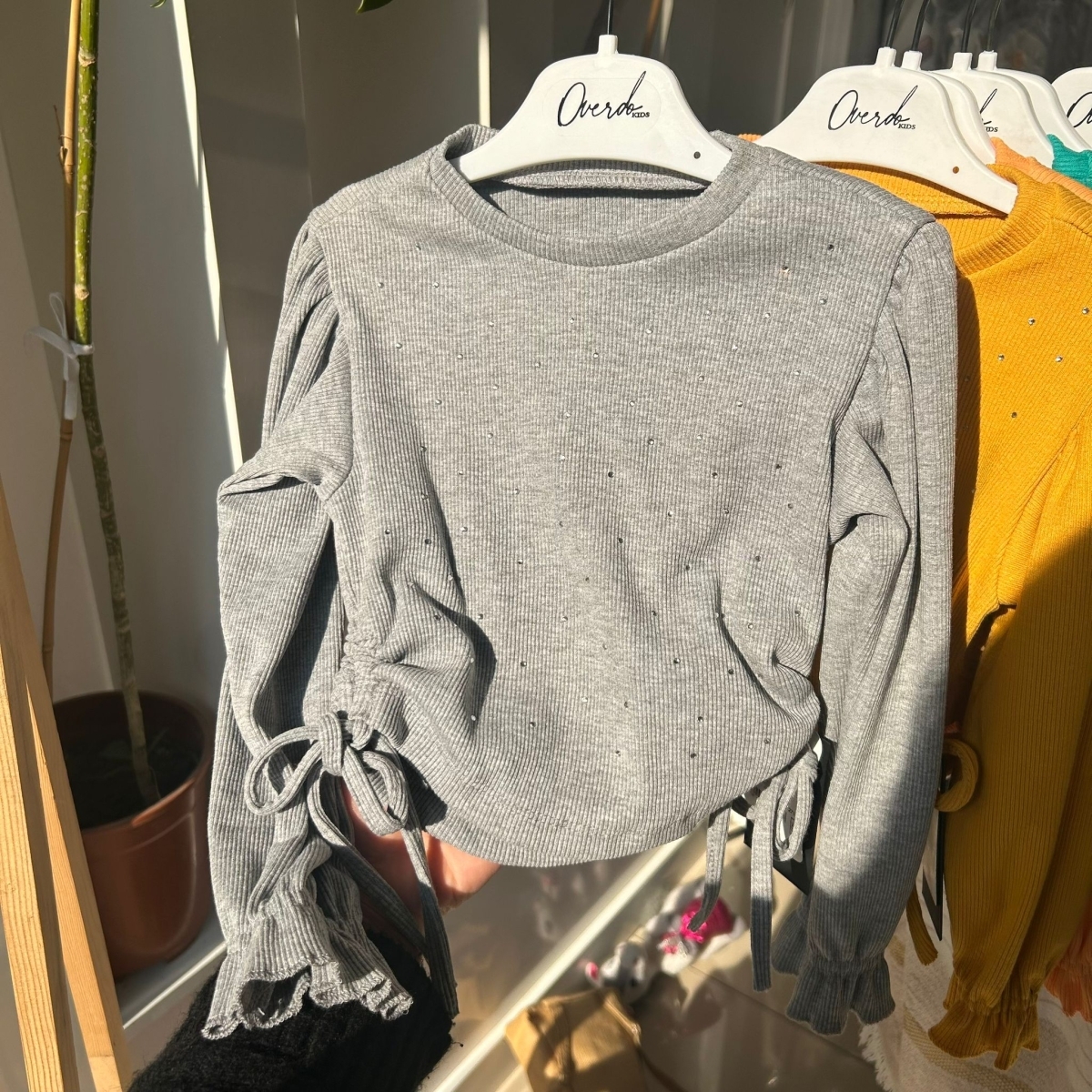 Kız Çocuk 5-8 Yaş Taş Detaylı Uzun Kollu Kaşkorse Gri Sweat