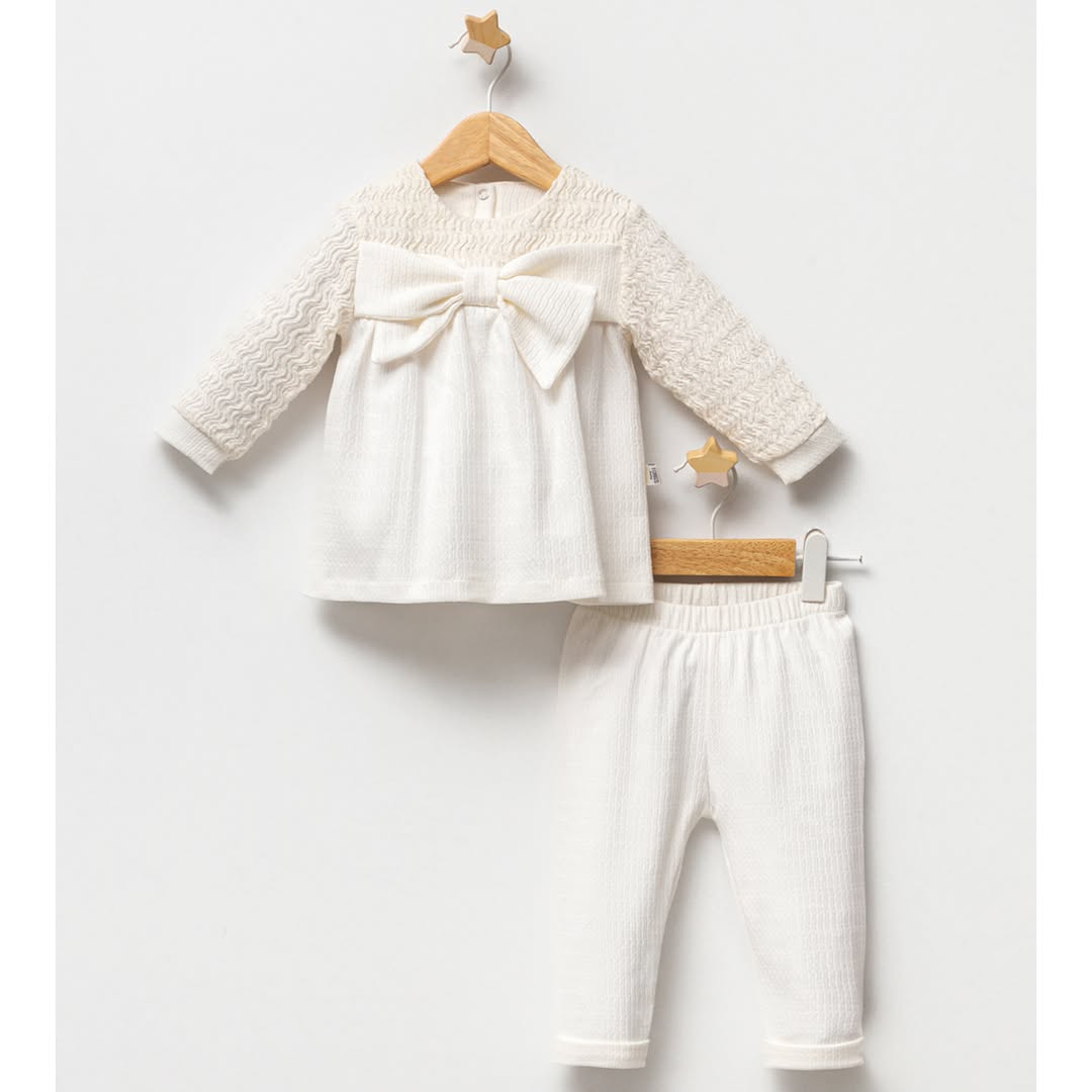 Kız Bebek 0-24 Ay Fiyonk Detaylı Beyaz Alt Üst İkili Takım