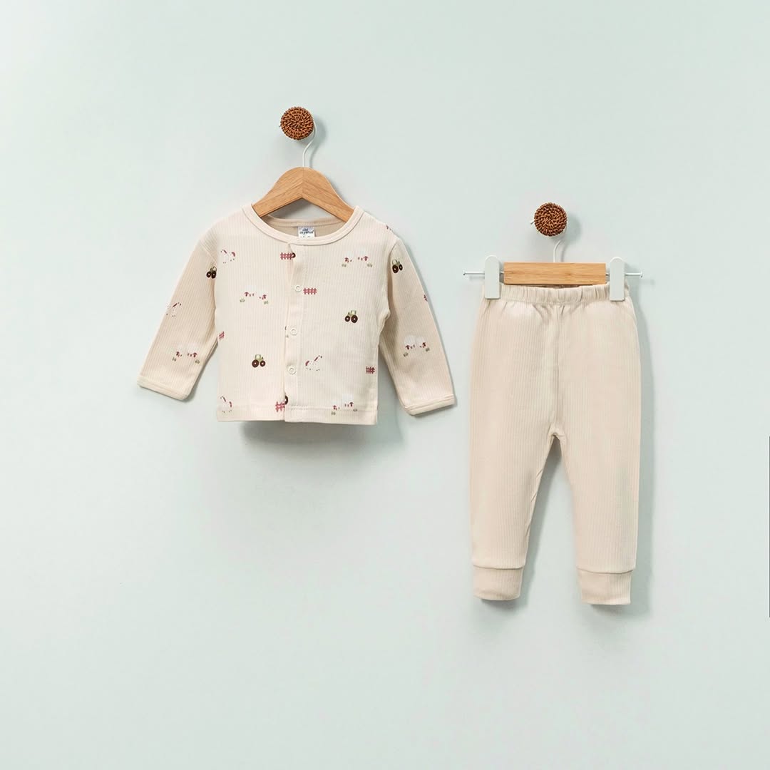Erkek Bebek 0-12 Ay Çiftlik Desen Pijama Takımı Krem