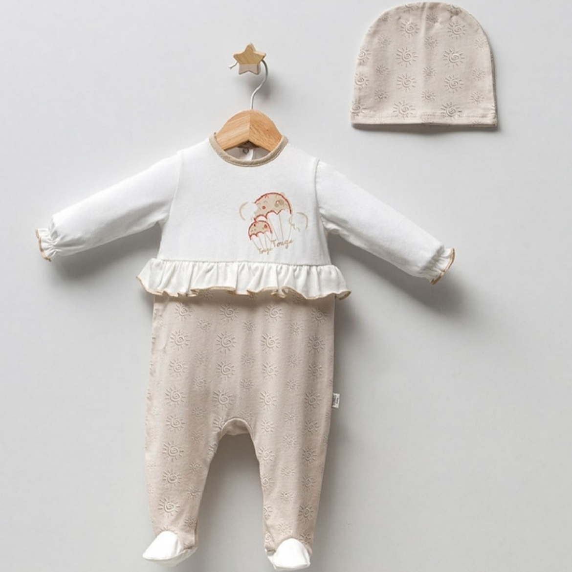 Kız Bebek 0-3 Ay Paraşüt Desenli Boneli Tulum