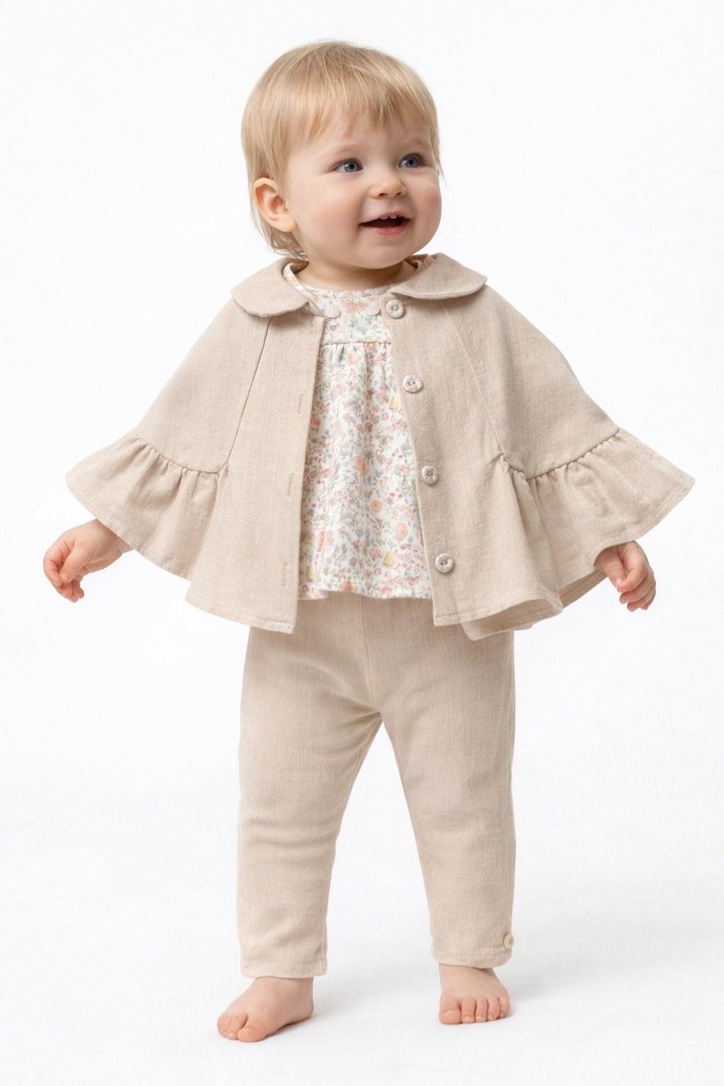 Kız Bebek Bej Pelerin Ceketli Çiçek Desenli 3’lü Takım