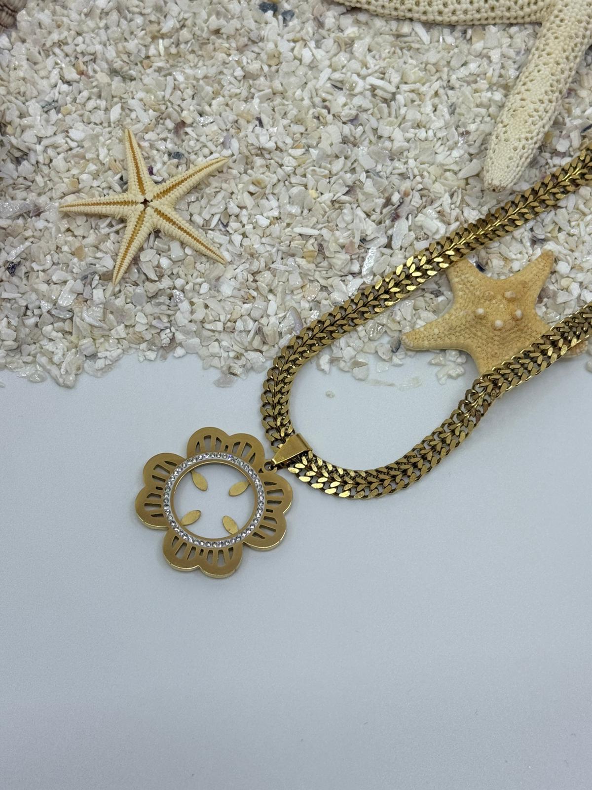 Çeyreklik Çelik kolye