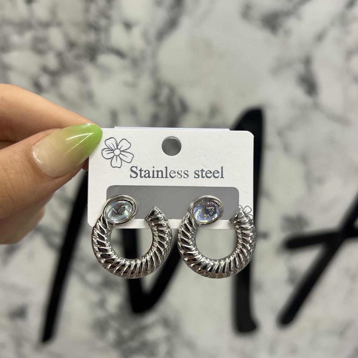 ELMEKA ÇELİK KÜPE