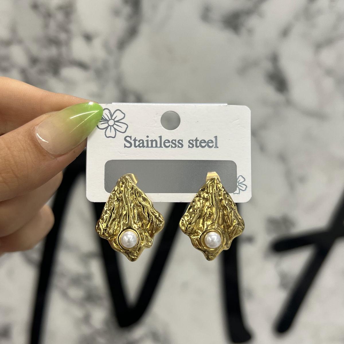 ELMEKA ÇELİK KÜPE