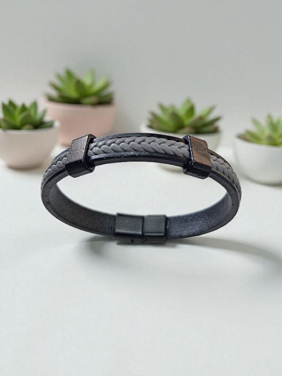 ELMEKA DERİ BİLEKLİK