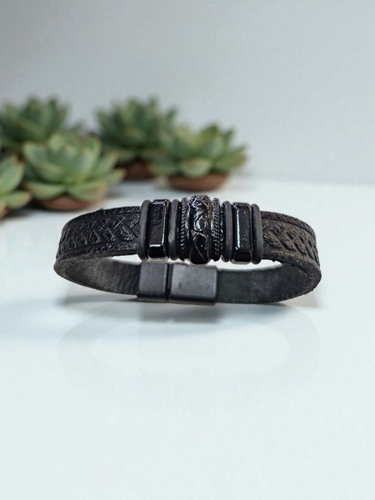 ELMEKA DERİ BİLEKLİK