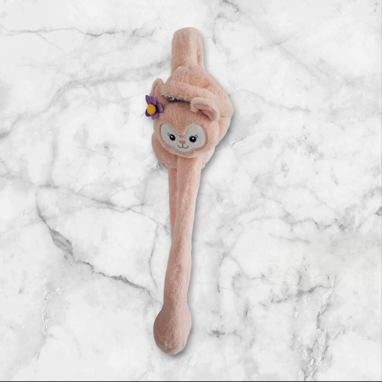 ELMEKA SESLİ VE KULAKLARI OYNAYAN KULAKLIK