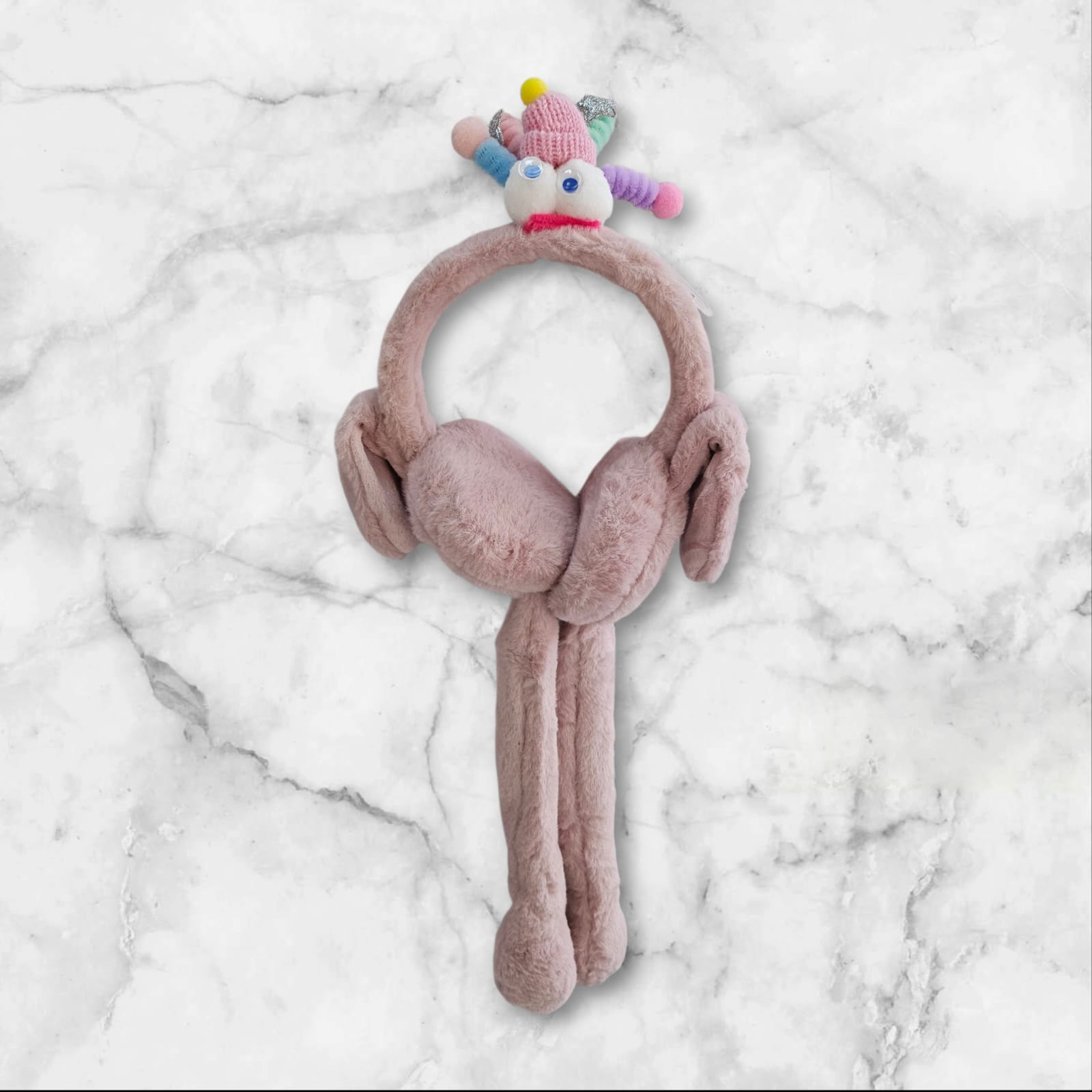 ELMEKA SESLİ VE KULAKLARI OYNAYAN KULAKLIK