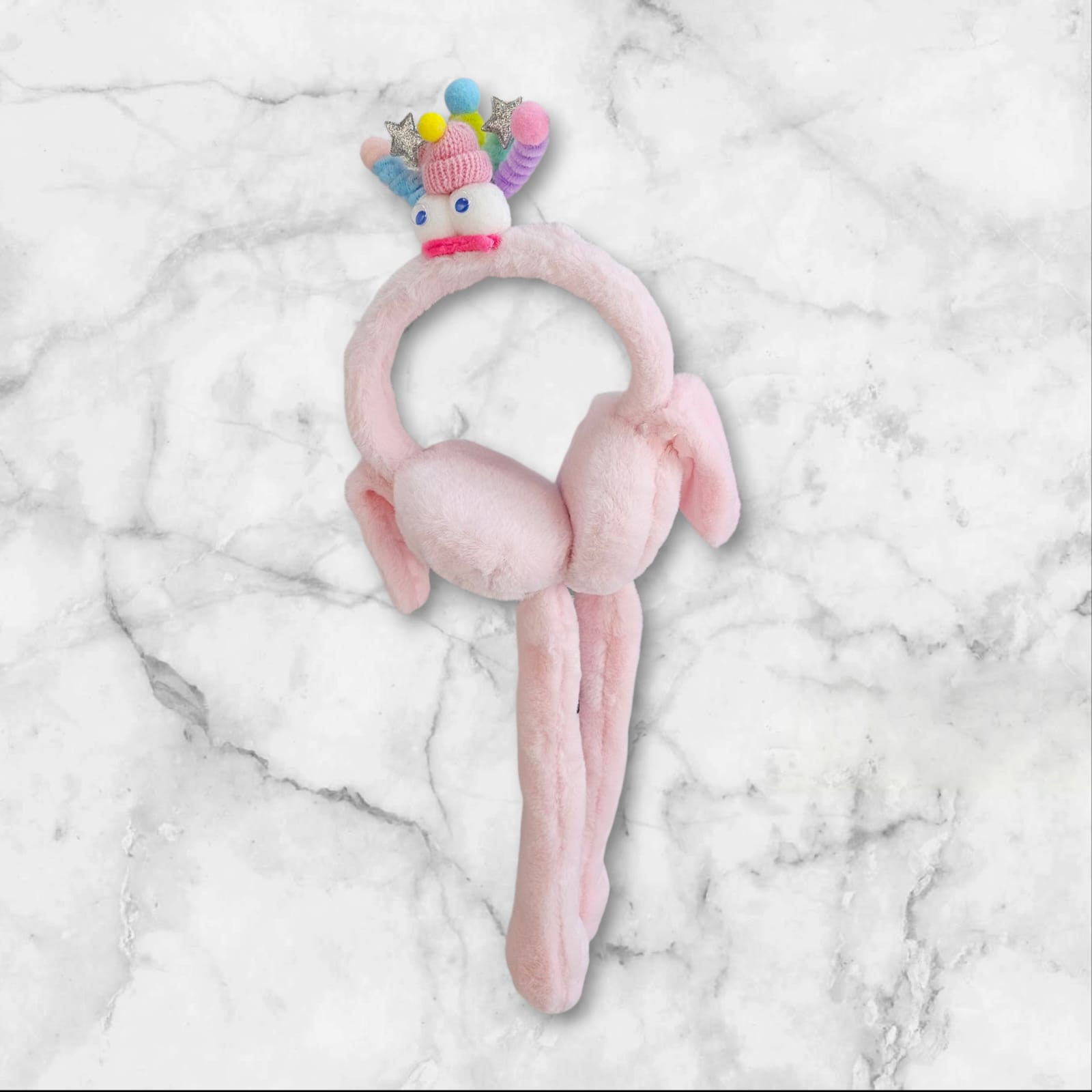 ELMEKA SESLİ VE KULAKLARI OYNAYAN KULAKLIK