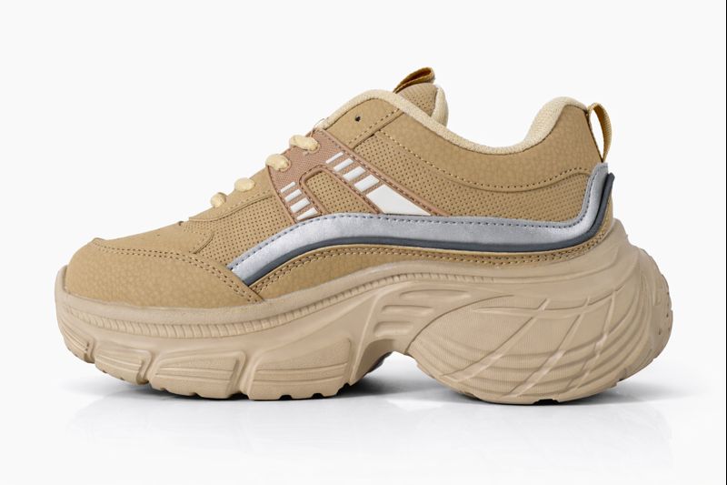 Kadın Ortopedik Yüksek Taban Spor Ayakkabı.