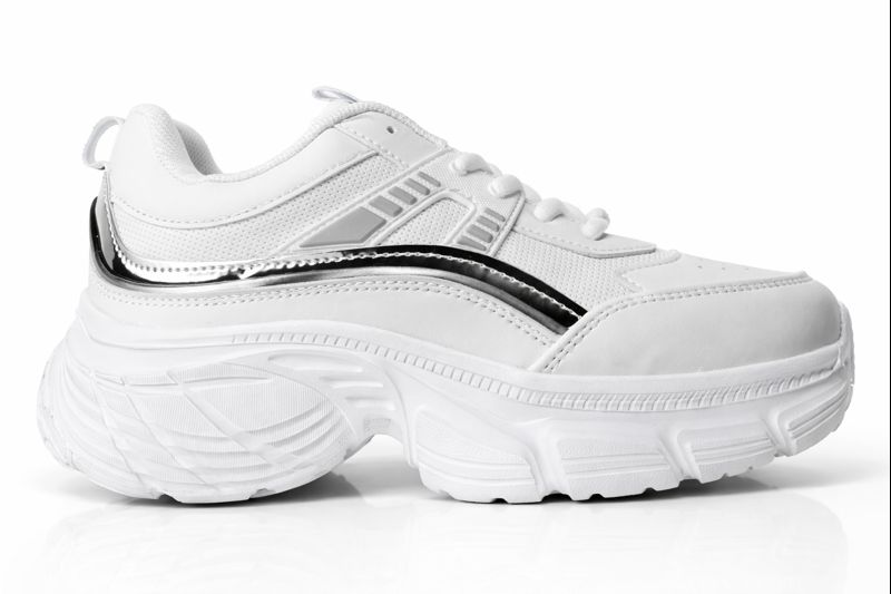 Kadın Ortopedik Yüksek Taban Spor Ayakkabı.