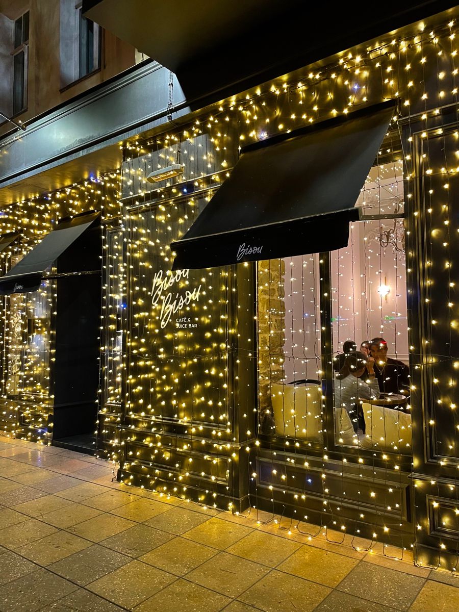 Dış Mekan IP65 3x2 Perde Led Gün Işığı Sabit 600 Led Beyaz Kablo Aydınlatma Işık